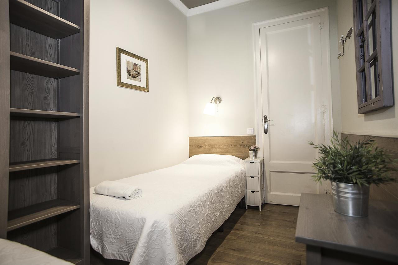 Mai & Maud Paralel Apartment Barcelona Exterior foto